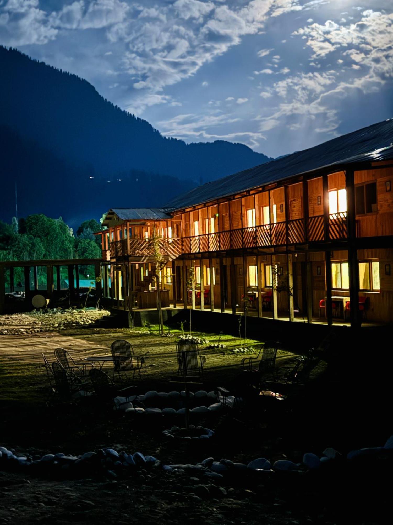 Wyndham Heritage Hotel & Resort Sharda Shardi Экстерьер фото